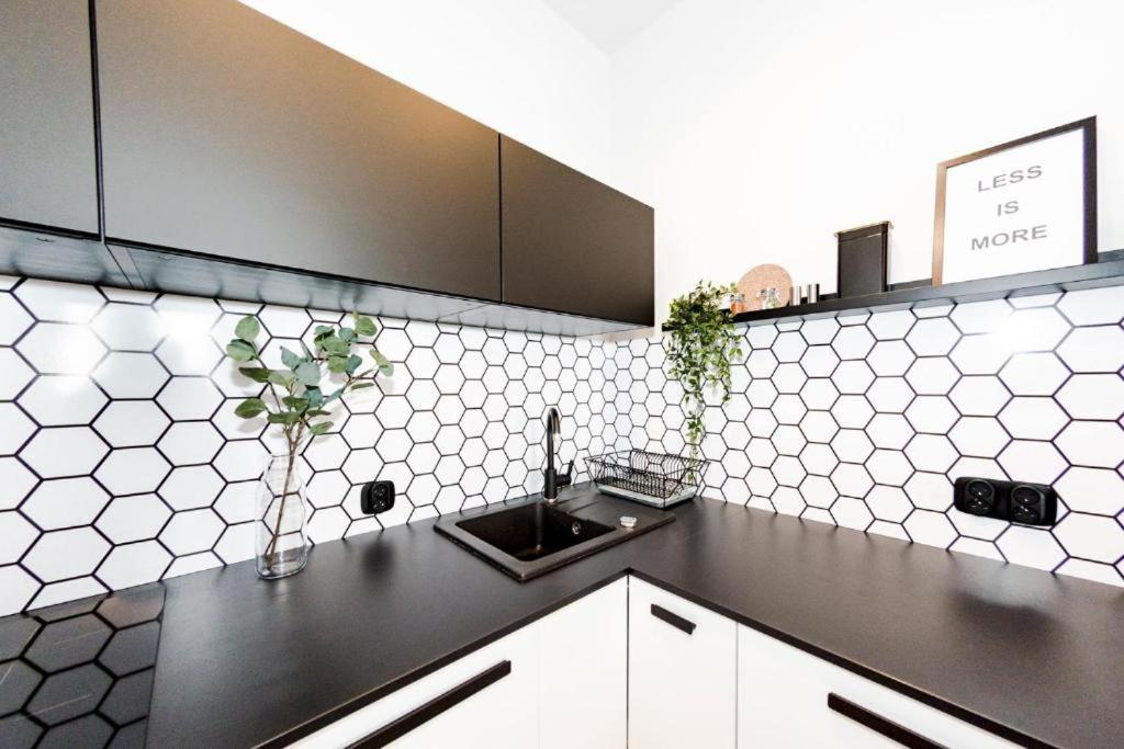 Batogospot Towers Apartment *